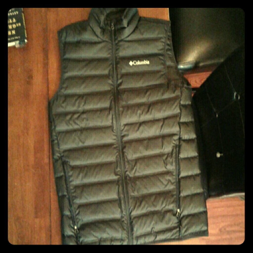 NWOT Lake 22 Columbia Vest 650FP Down
